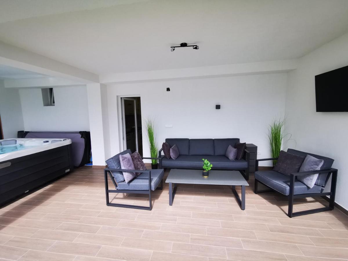 Istocno Sarajevo Apartment Bagian luar foto